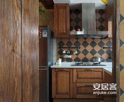 高层采光,豪华装修,不临街 正对小区花园利用率篙