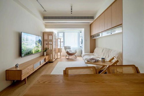 95后的68m2精装房,卧室改网吧,阳台改喵星人游乐场